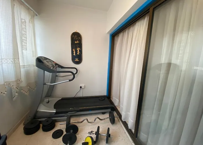 Comfortable 2br & Office & Fitness * Agios Dhometios